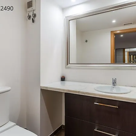 4068 - Ab Les Corts Bii * Βαρκελώνη