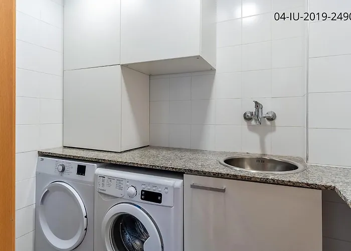 4068 - Ab Les Corts Bii * Barcelona